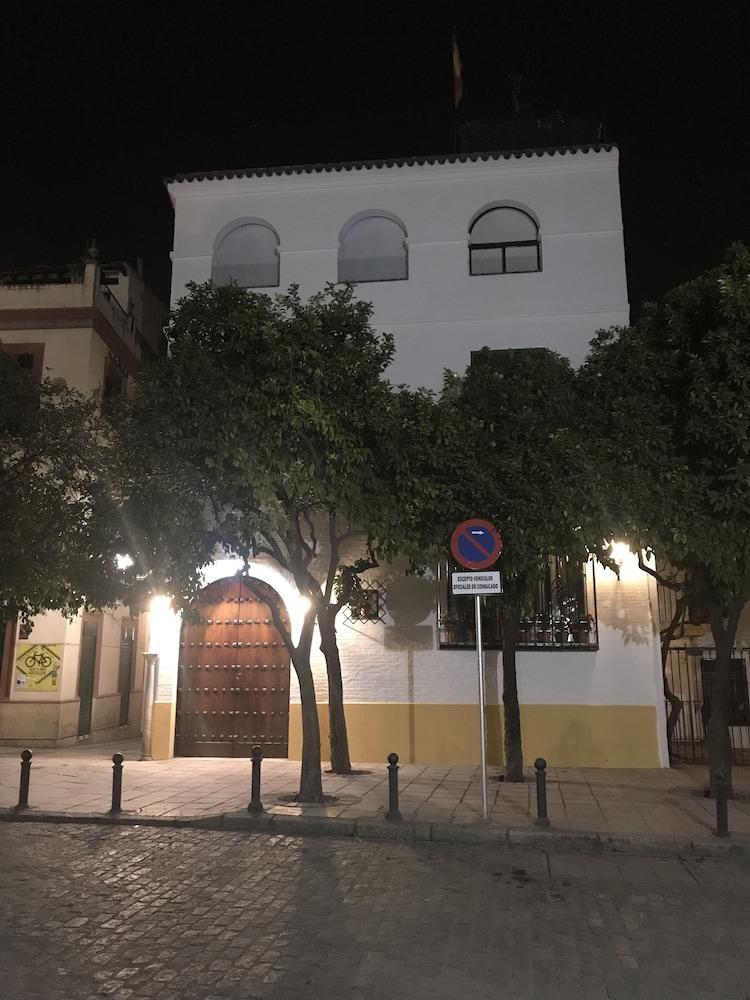 סביליה Rey Don Pedro Luxury Home מראה חיצוני תמונה